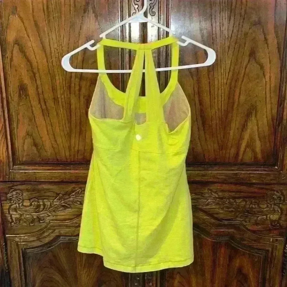 Lululemon Scoop Me Up Tank
Tonka Stripe Split Pea/Heathered Split Pea/Split Pea - Picture 8 of 15